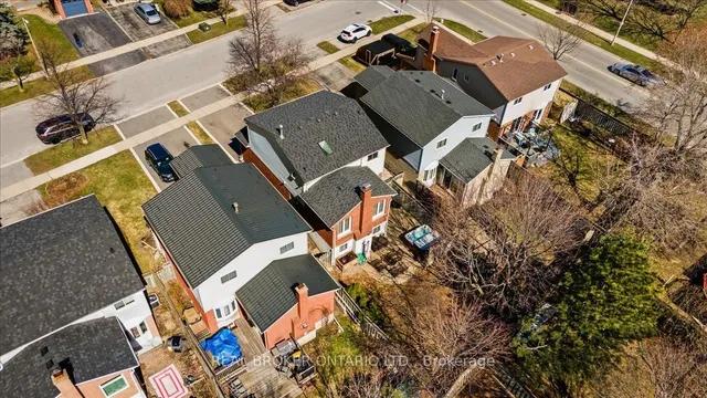 Additional image 43 of 2257 Silverbirch Crt