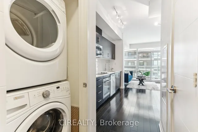 Additional image 16 of 460 Adelaide St Unit 1532