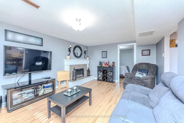 Additional image 34 of 24 Linkdale Rd