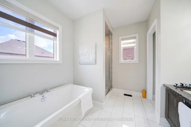 Additional image 47 of 5 Carl Finlay Dr