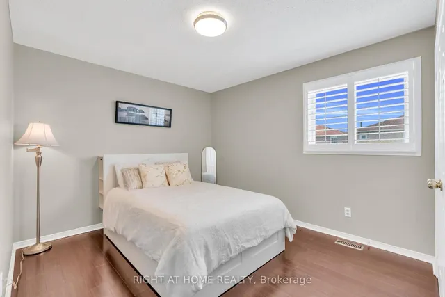 Additional image 32 of 1595 Meadowfield Cres