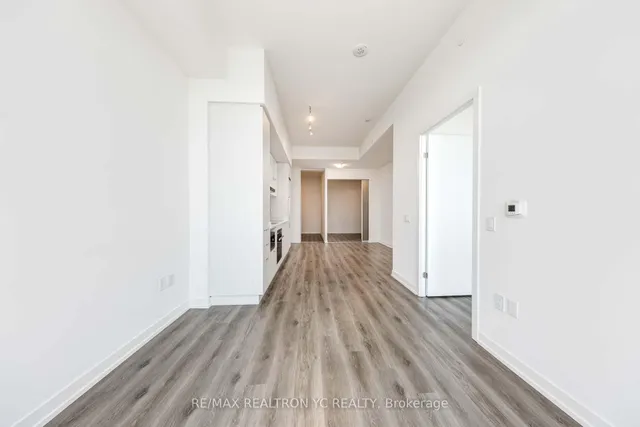 Additional image 11 of 138 Downes St Unit 6908