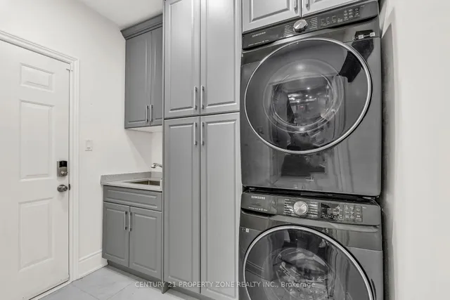 Additional image 24 of 8 Griffith Crt