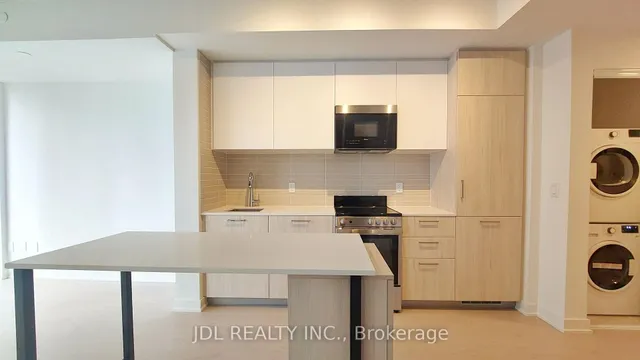 Additional image 3 of 65 Mutual St Unit 2607