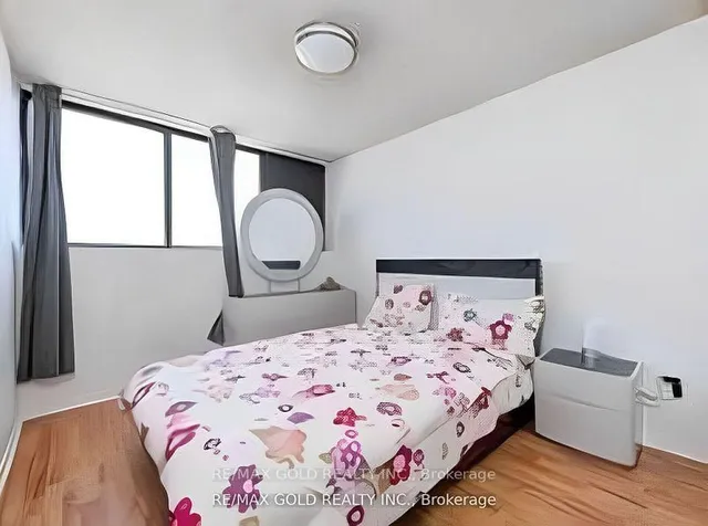 Additional image 13 of 10 Tapscott Rd Unit 907