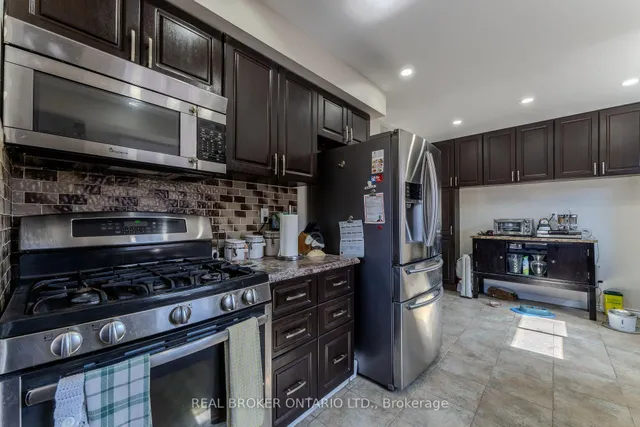 Additional image 6 of 17 Taymall St