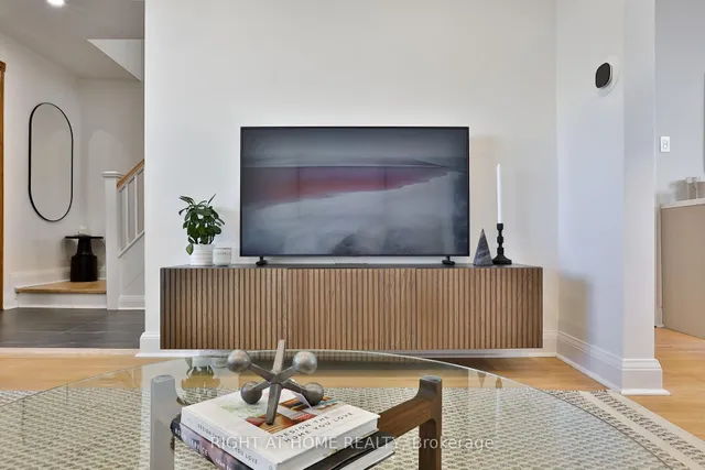 Additional image 39 of 20 Amesbury Dr