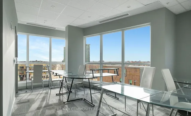 Additional image 28 of 1 Victoria St Unit 1708