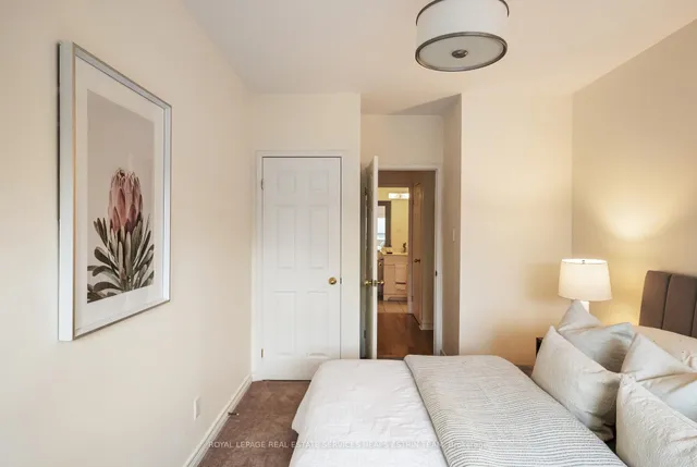 Additional image 17 of 1231 Yonge St Unit 214