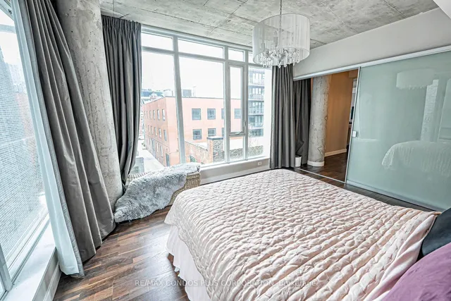 Additional image 9 of 75 Portland St Unit 424