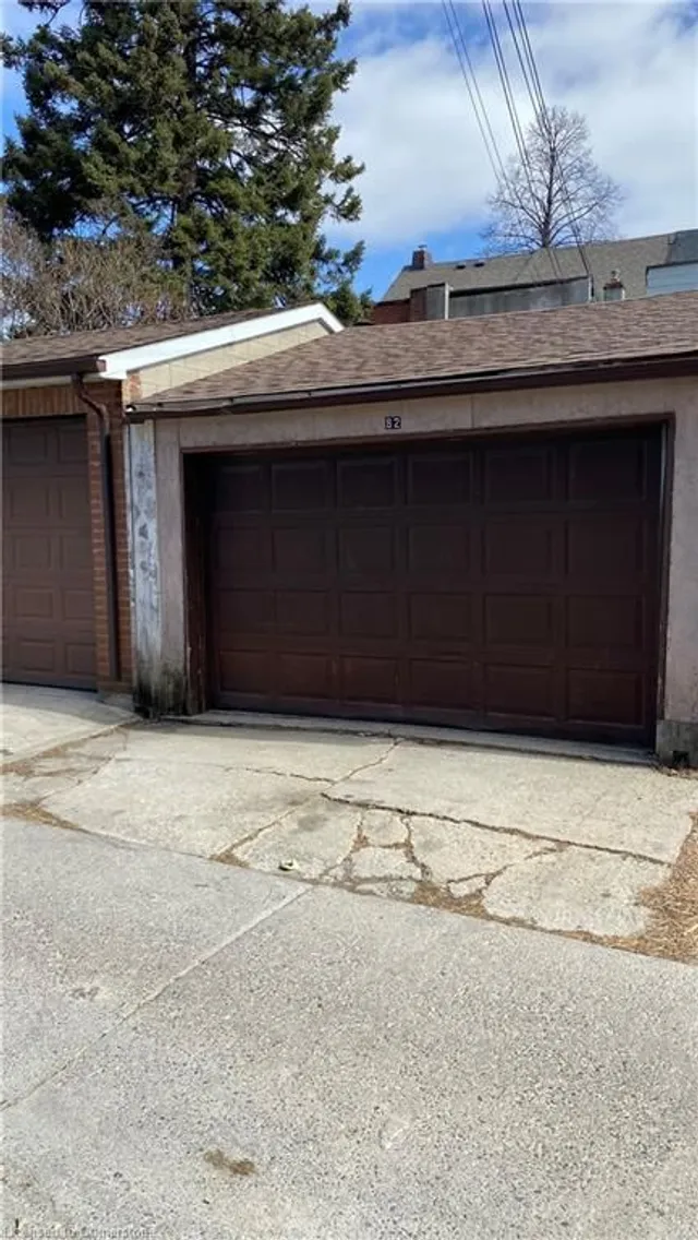 Additional image 29 of 82 Uxbridge Ave