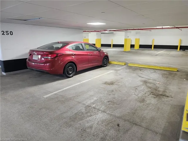 Additional image 20 of 212 King William St Unit 617