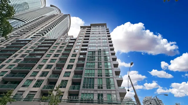 Additional image 3 of 25 Lower Simcoe St Unit 627