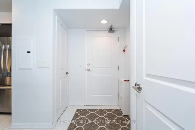 Additional image 4 of 75 East Liberty St Unit 819