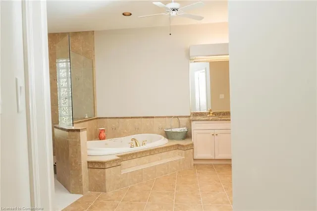 Additional image 24 of 45 Parkshore Pl