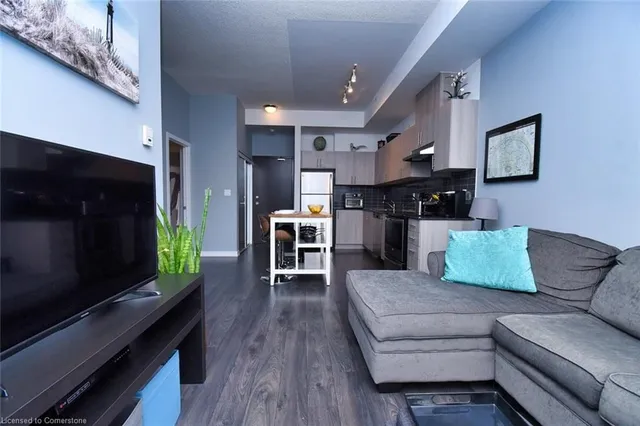 Additional image 9 of 1284 Guelph Line Unit 421