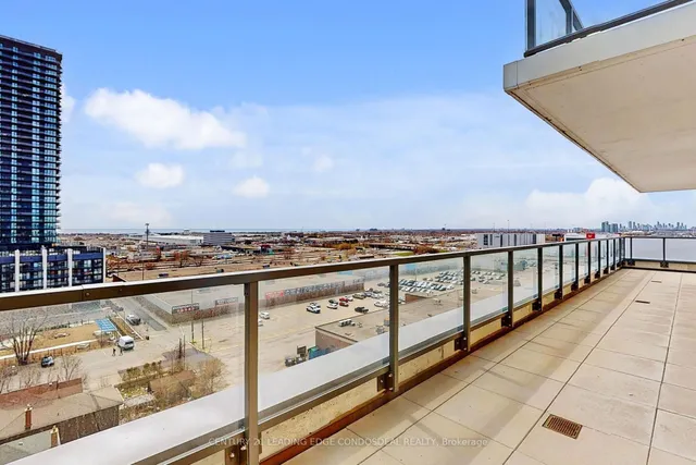 Additional image 40 of 1195 The Queensway N/A Unit 908