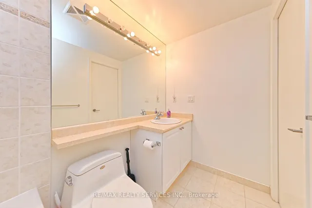 Additional image 28 of 38 Fontenay Crt Unit Suite 1309