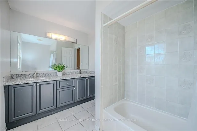 Additional image 35 of 15 Lennard Cres