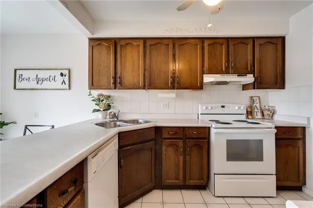 Additional image 11 of 3050 Pinemeadow Dr Unit 59