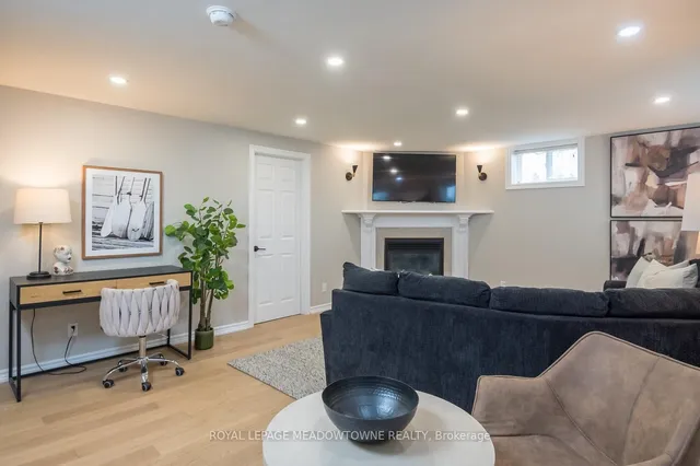 Additional image 30 of 137 Wakefield Rd