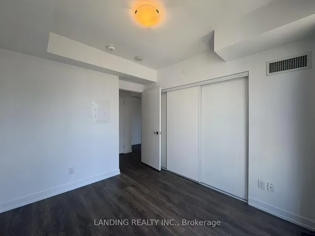 Additional image 11 of 159 Wellesley St Unit 1610