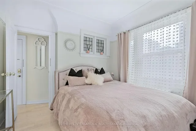 Additional image 21 of 12 Belsize Dr