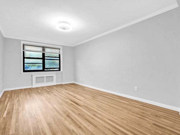 138-18 28th Road #1F, Flushing, NY 11354
