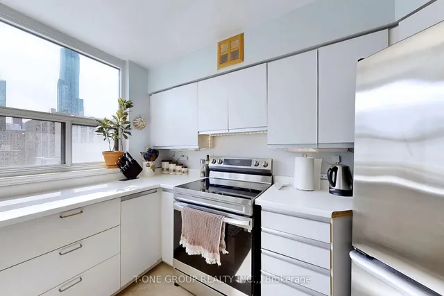 Additional image 12 of 25 Maitland St Unit 1212