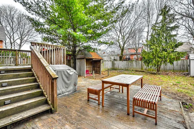 Additional image 36 of 131 Alpine Ave