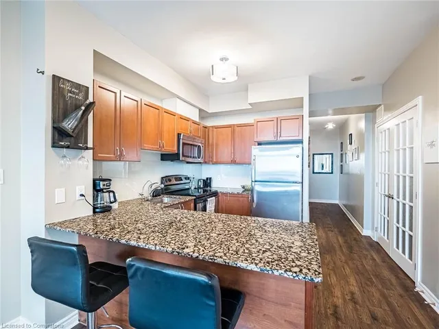 Additional image 17 of 3865 Lake Shore Blvd Unit 401