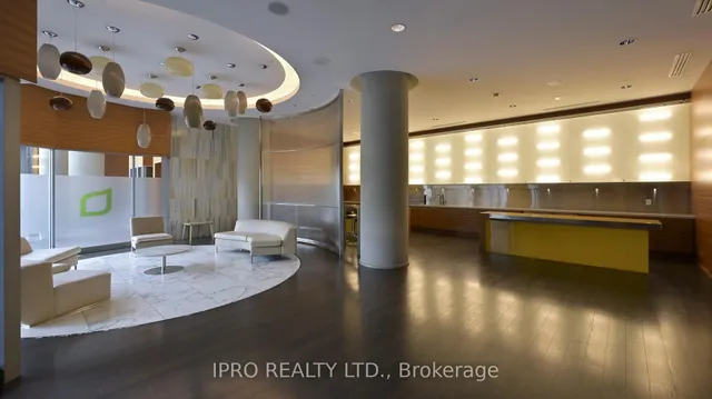 Additional image 38 of 125 Village Green Sq Unit 1606