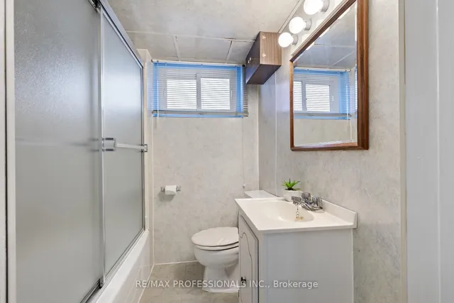 Additional image 28 of 59 Wareside Rd