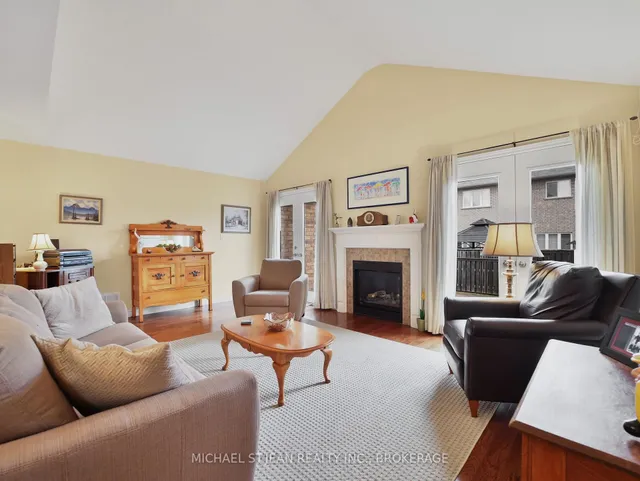 Additional image 12 of 81 Bellagio Ave