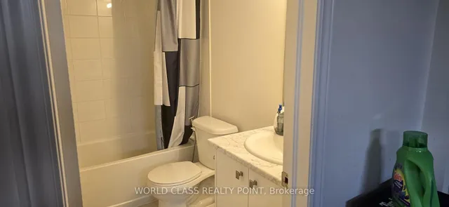 Additional image 33 of 3923 Koenig Rd