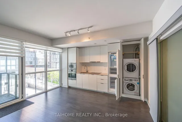 Additional image 6 of 955 Bay St Unit 307