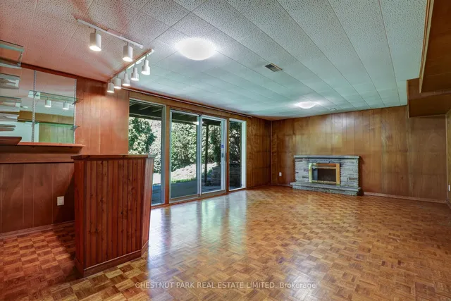 Additional image 31 of 81 Valentine Dr