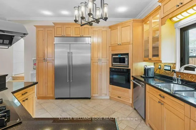 Additional image 5 of 61 Lake Ave