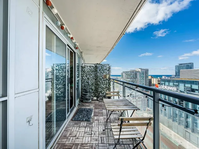 Additional image 29 of 38 Dan Leckie Way Unit 1603