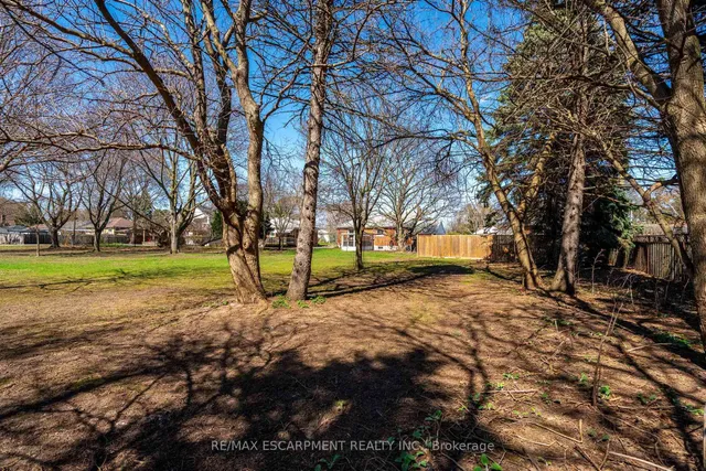 Additional image 37 of 1052 Joan Dr
