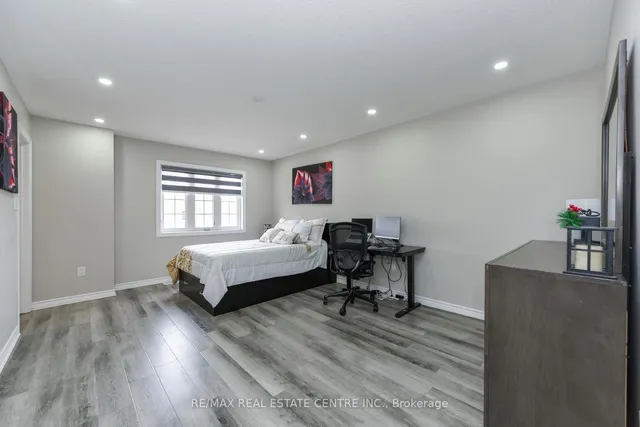 Additional image 22 of 658 Best Rd