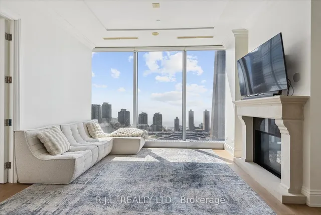 Additional image 3 of 183 Wellington St Unit 2505