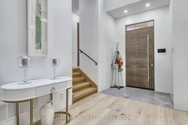 Additional image 4 of 5 Hatton Crt