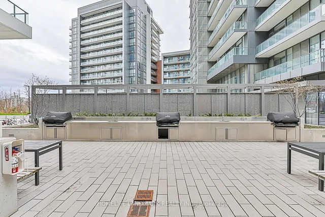 Additional image 24 of 38 Forest Manor Rd Unit 901