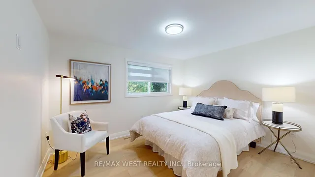 Additional image 20 of 2 Clanwilliam Crt