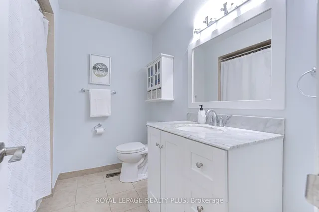 Additional image 24 of 5020 Delaware Dr Unit 2
