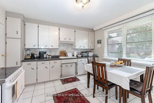 Additional image 4 of 3 Allan Park Rd