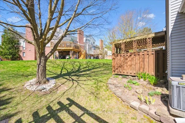 Additional image 36 of 5 Quinte Cres