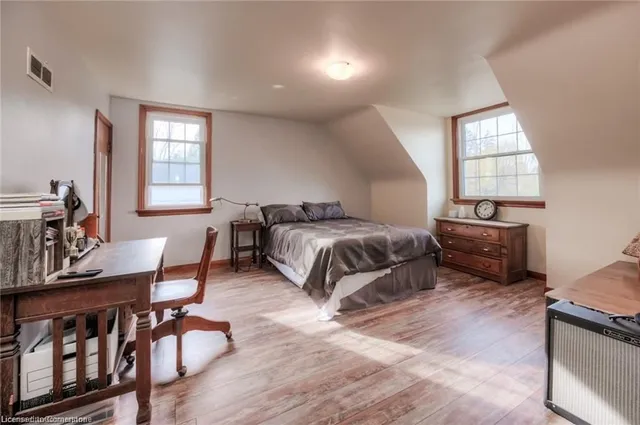 Additional image 13 of 540 Bridgeport Rd