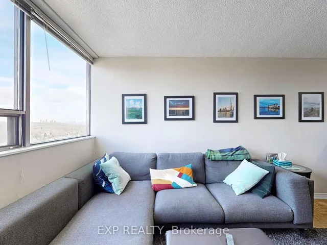Additional image 11 of 914 Yonge St Unit 1709